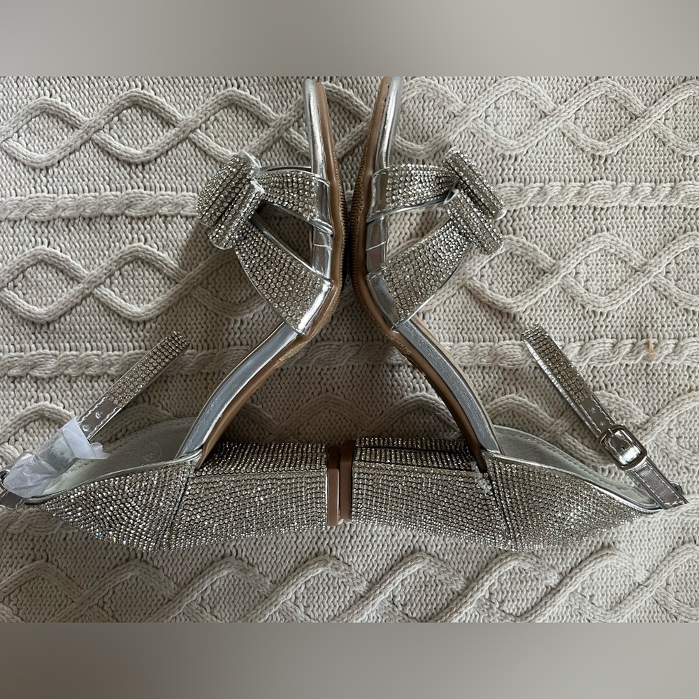 NEW! Top Moda Hannah Crystal Bow Sandal Heel Women’s Size 6.5 - Picture 9 of 16